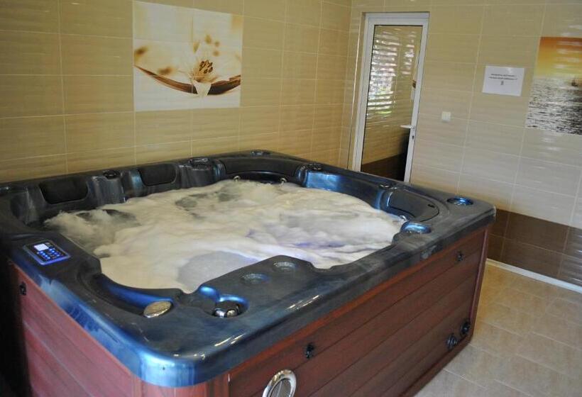 스탠다드 테라스 룸, Family Hotel Gradina