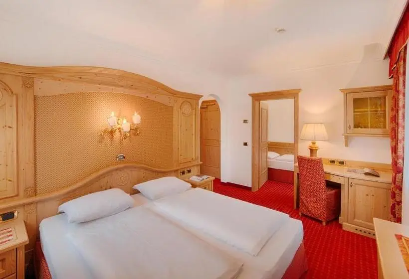 バルコニー付きスタンダードトリプルルーム, B&b Garni Serena