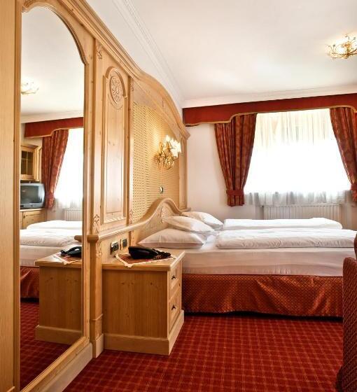 Трехместный Номер Стандарт с Балконом, B&b Garni Serena