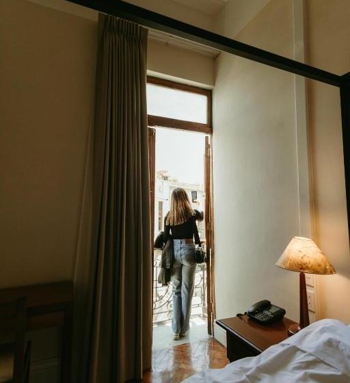 발코니가 있는 스위트, Plaza Central