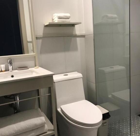 스위트 도시 전망, Plaza Central