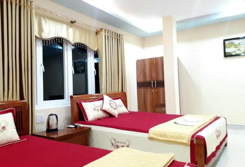 اتاق استاندارد با چشمانداز, Thanh Trung