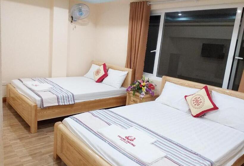 اتاق لوکس سه تخته, Thanh Trung