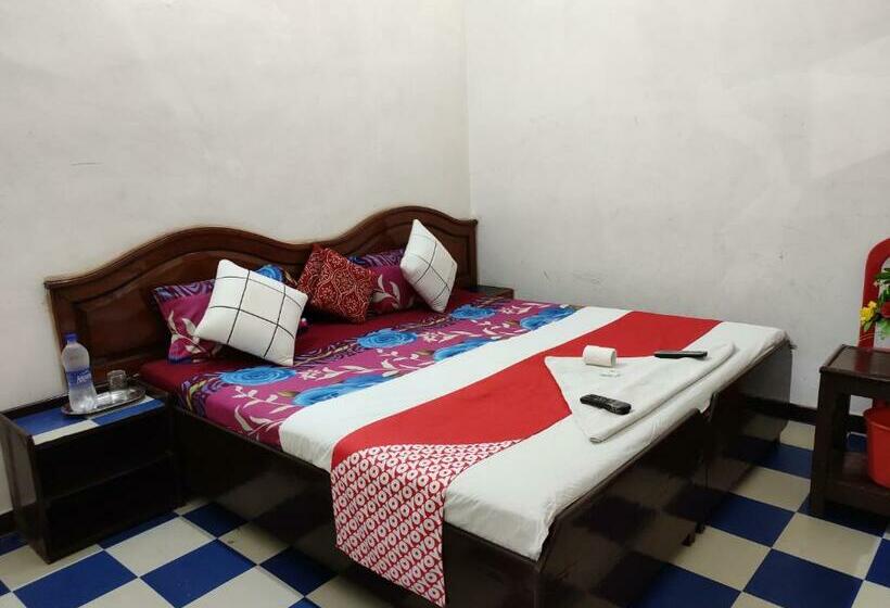 スタンダードルーム, Agra Paying Guest House