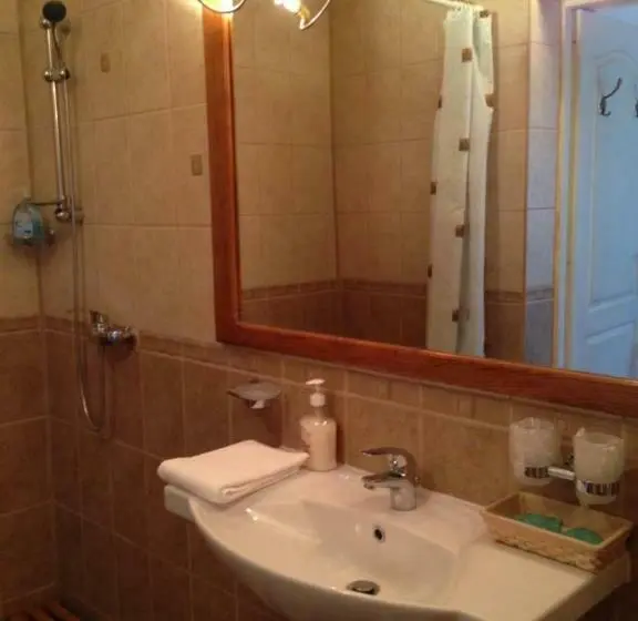 اتاق استاندارد با بالکن, Casa Vanatorului