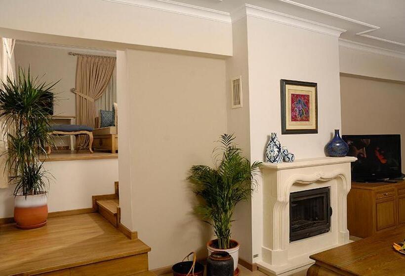 套房, Cesme Marina Konukevi