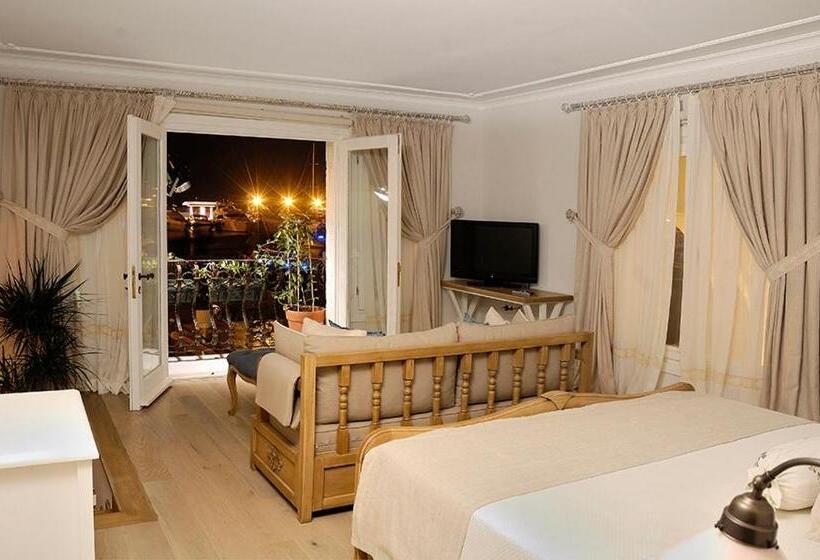 套房, Cesme Marina Konukevi