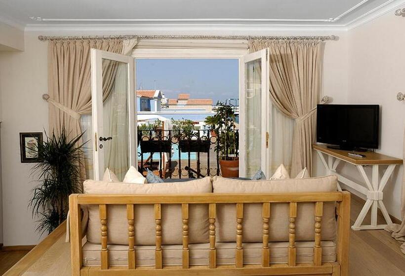 套房, Cesme Marina Konukevi