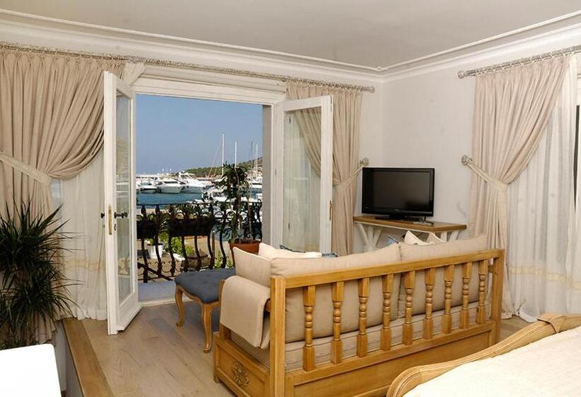 套房, Cesme Marina Konukevi