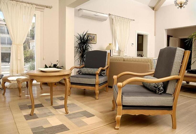 套房, Cesme Marina Konukevi