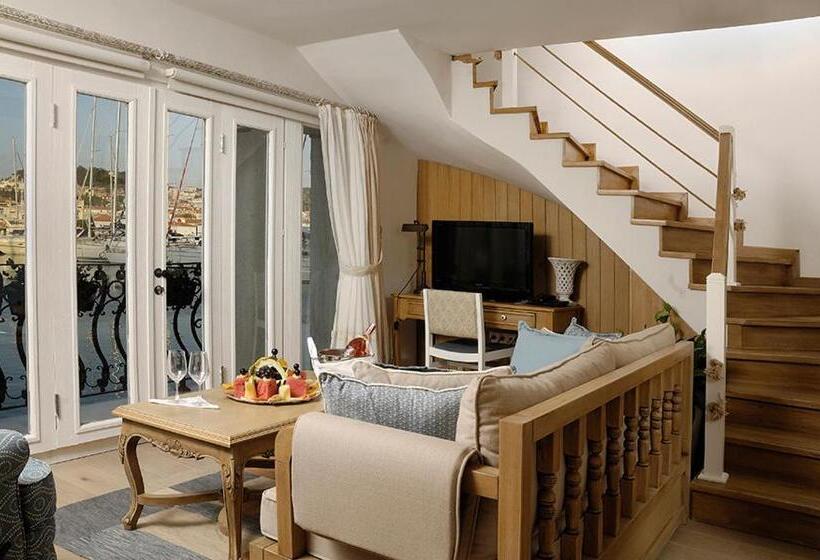 海景套房, Cesme Marina Konukevi