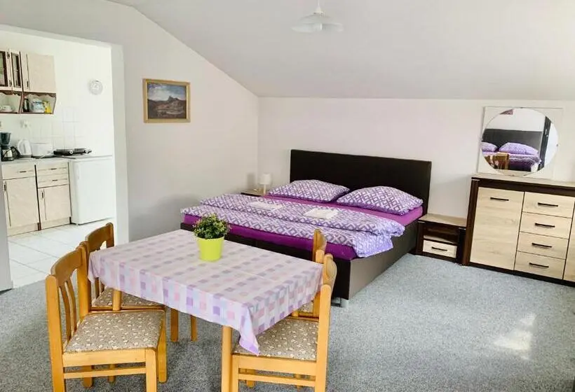 Suite con Balcone, Pension Lenka 2