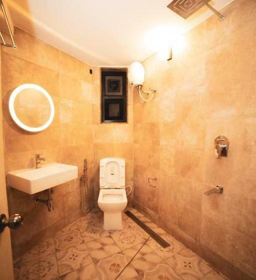 デラックスルーム, Half Hotel, Calangute