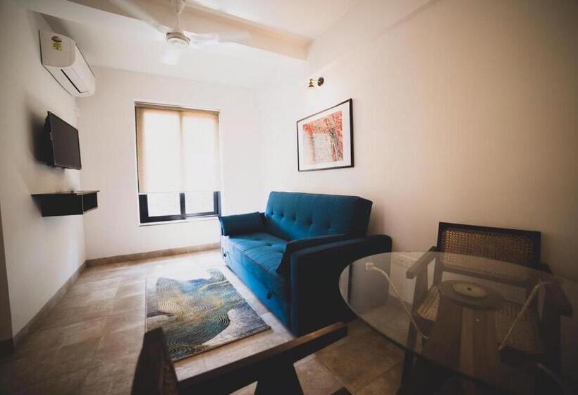 デラックスファミリールーム, Half Hotel, Calangute
