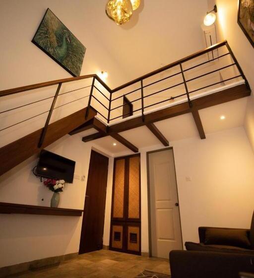 デラックスジュニアスイート, Half Hotel, Calangute