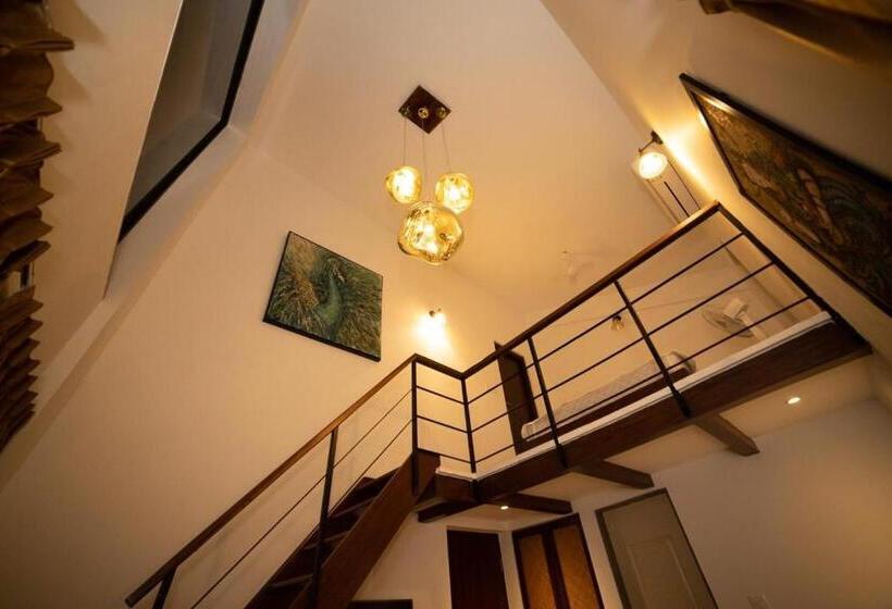 デラックスジュニアスイート, Half Hotel, Calangute