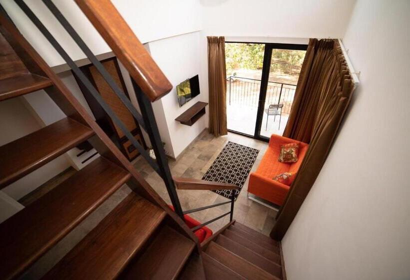 جناح سرير كينج, Half Hotel, Calangute