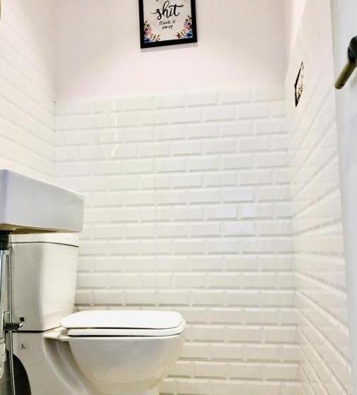 جناح عائلي, Half Hotel, Calangute