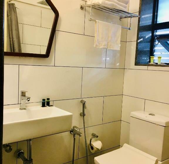 غرفة قياسية مطلة على الجبل, Half Hotel, Calangute