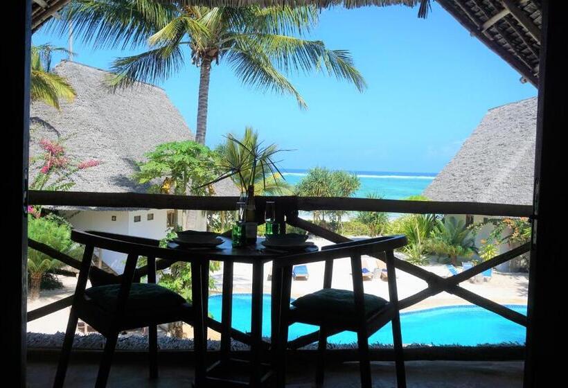 带大床的套房, Marafiki Beach Hotel & Spa