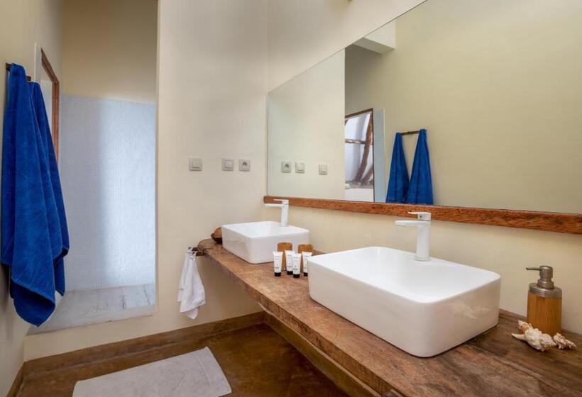 Люкс Кровать Кинг, Marafiki Beach Hotel & Spa