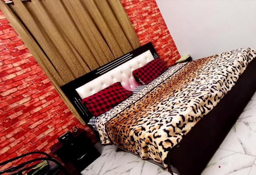 اتاق اکونومی, Palace Inn Guest House