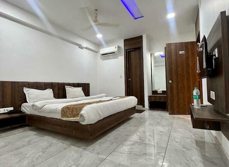 デラックスルーム, Rose Palace