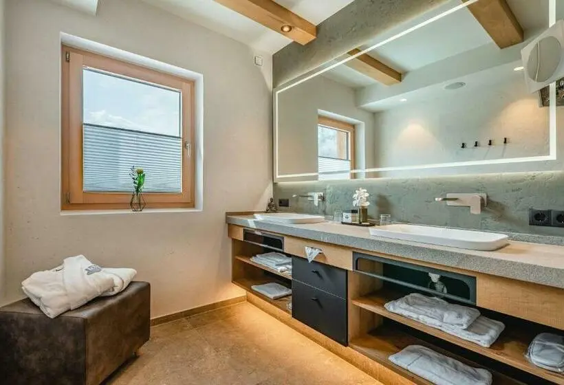 ２ベッドルームアパートメント, Apartmenthaus Wiesenhof