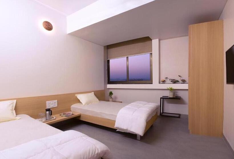 اتاق استاندارد, Aavas Inn