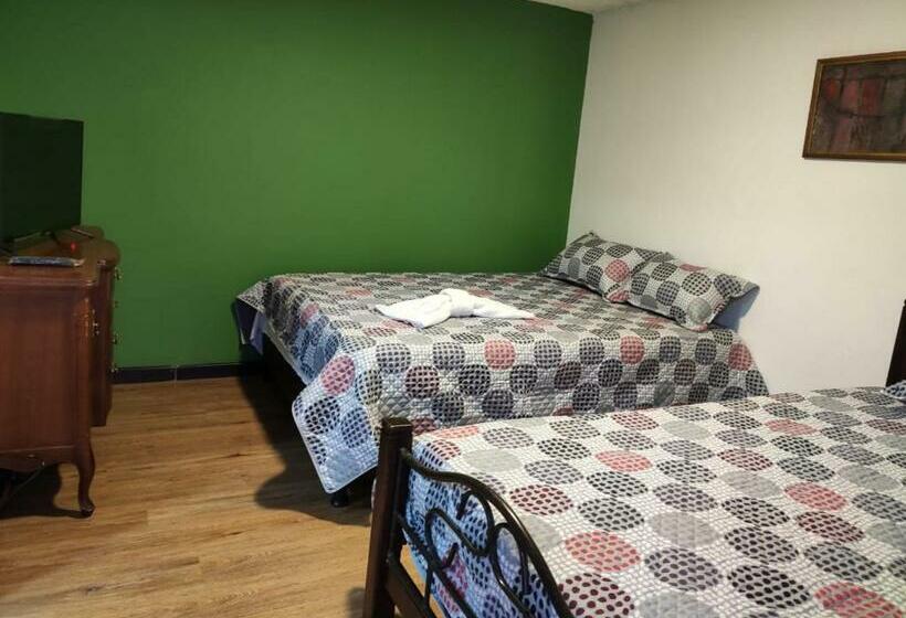 Номер Стандарт, Acogedor Hostal Usaquen La Parada Del Tren