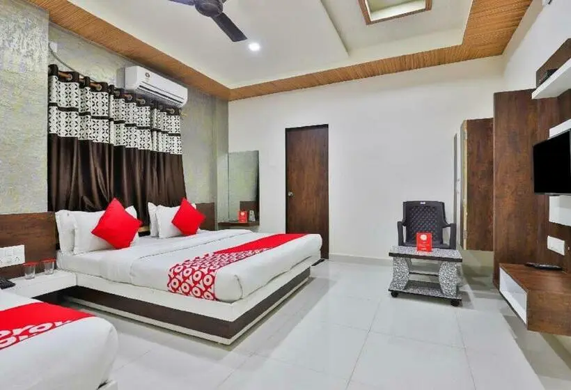 Chambre Deluxe, Bansidhar Somnath