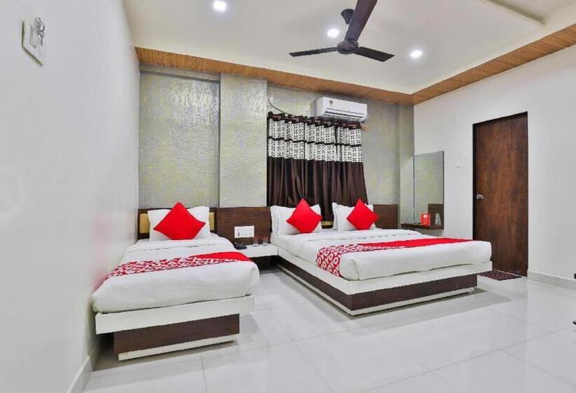 Quarto Triplo Deluxe, Bansidhar Somnath