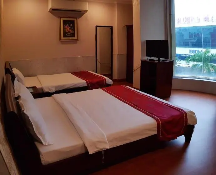 اتاق استاندارد سه نفره, Linh Phương 1 Hotel