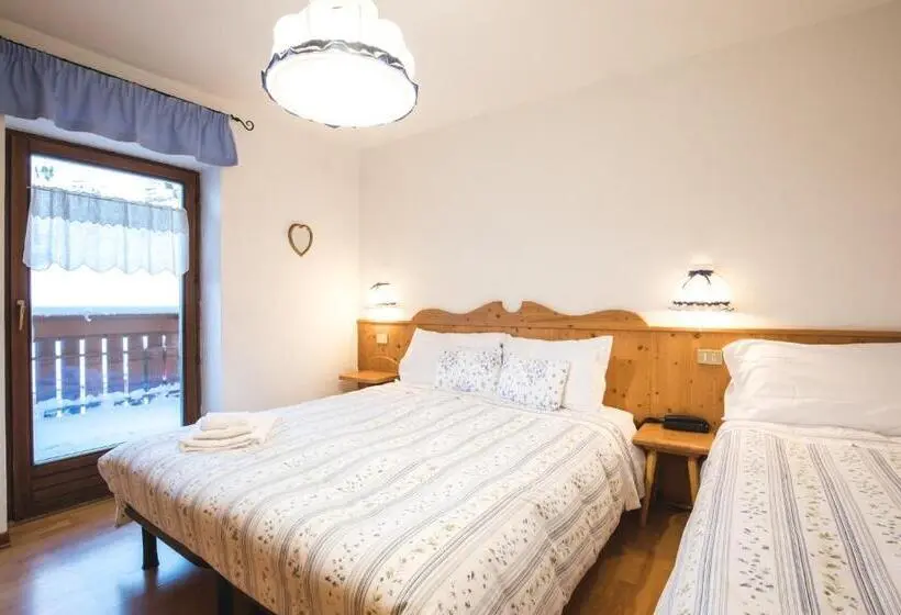 スタンダードトリプルルーム, Albergo Vezzana