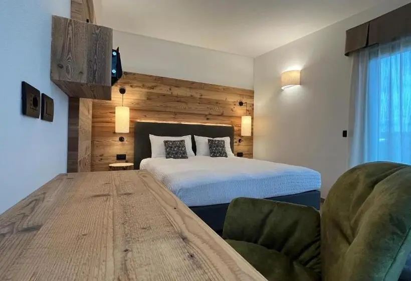 コンフォートトリプルルーム, Albergo Vezzana
