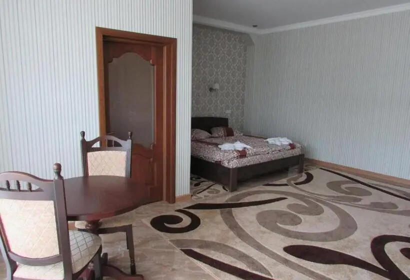 Deluxe-huone, Ashad