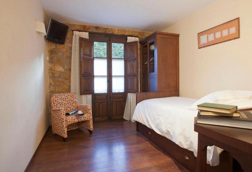 غرفة قياسية, Rural El Fundil