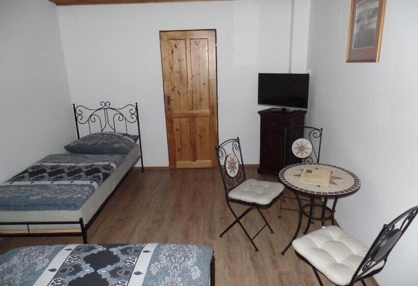 스탠다드 트리플 룸, Penzion U Ungerů