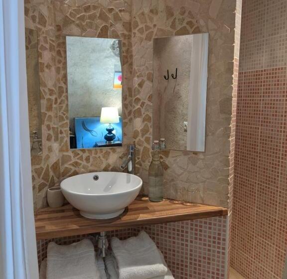 带大床的标准间, Le Moulin D Arcas