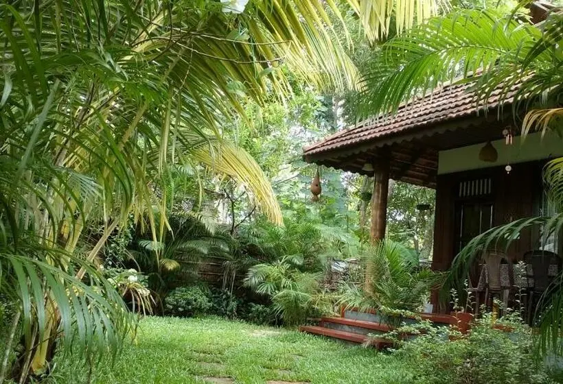 デラックスルーム, Marari Umapathi Beach Villa