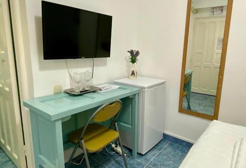 غرفة إقتصادية, Casa Double M, Vama Veche