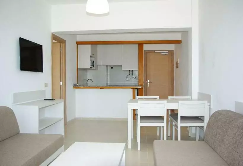آپارتمان 1 خوابه با چشم‌انداز دریا, Apartamentos Embat