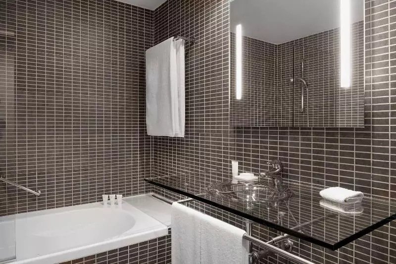اتاق استاندارد با تخت بزرگ, Ac Hotel Gava Mar