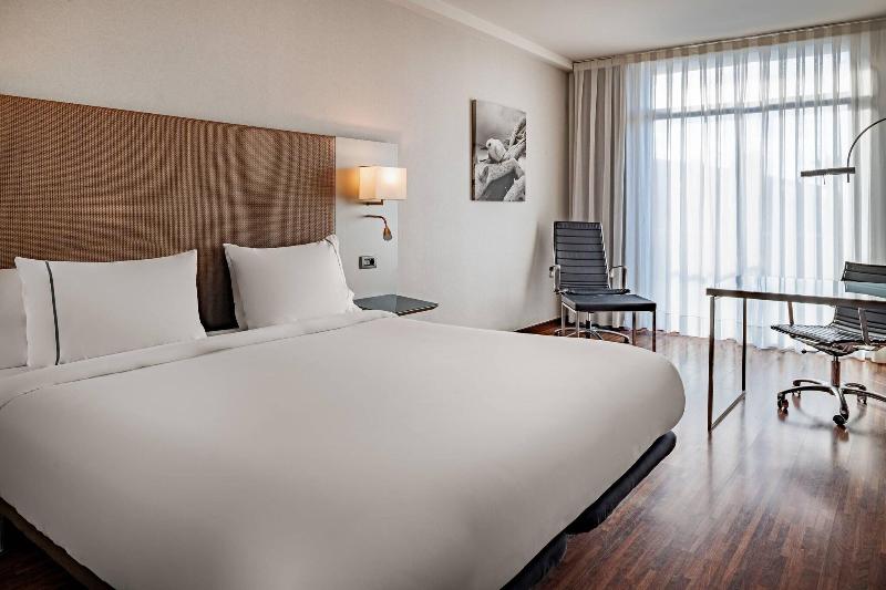 اتاق استاندارد با تخت بزرگ, Ac Hotel Gava Mar