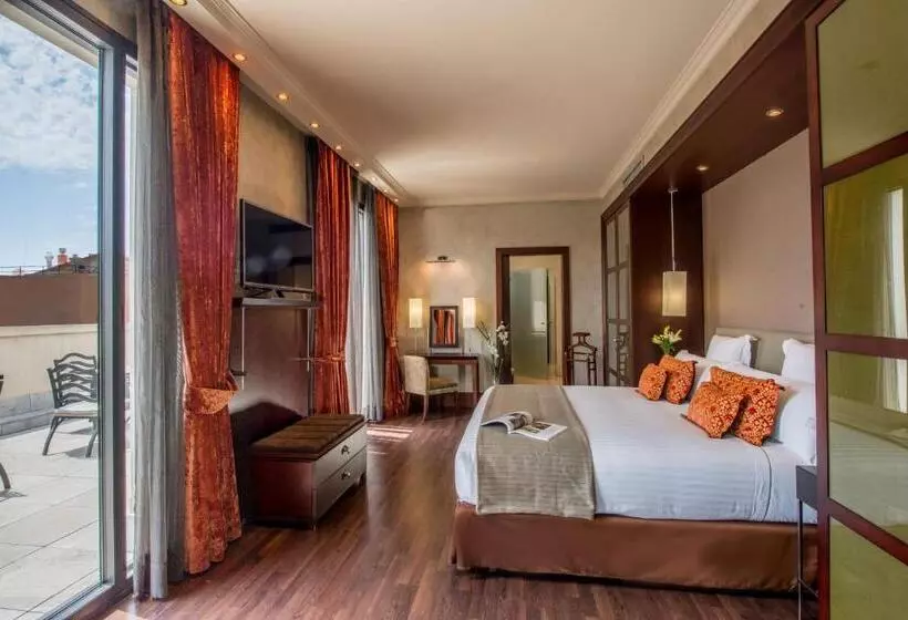 Junior Suite