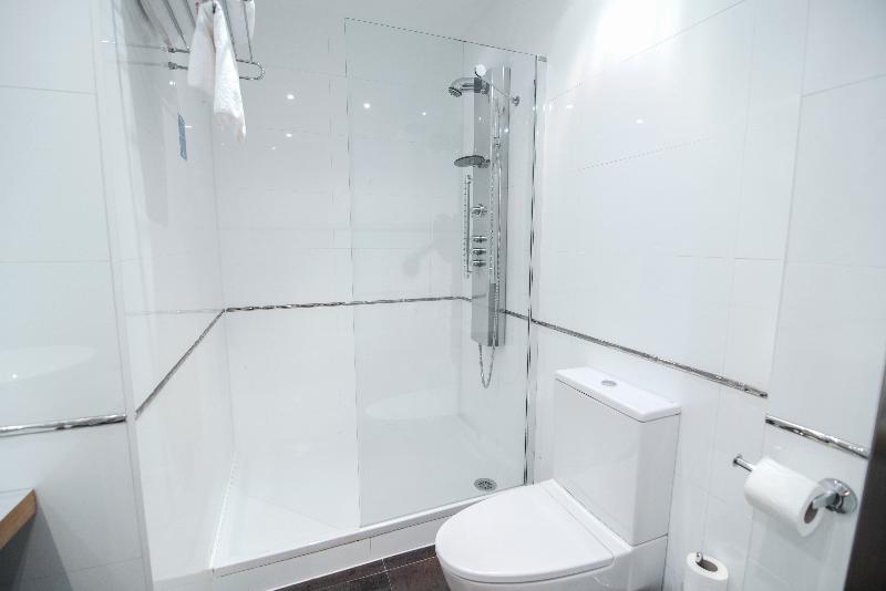 اتاق استاندارد, Petit Palace Santa Cruz