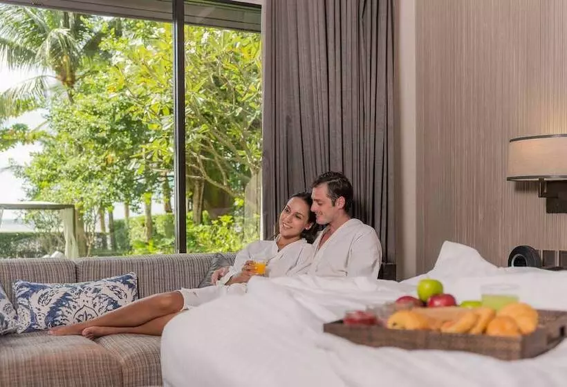 オーシャンビュー２ベッドルームヴィラ, Phuket Marriott Resort And Spa, Nai Yang Beach
