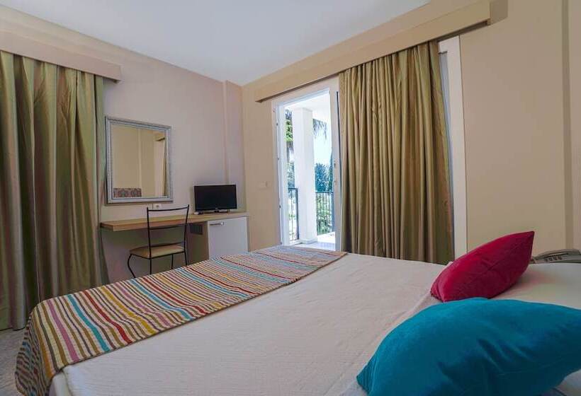 스탠다드 룸, Paloma Family Club