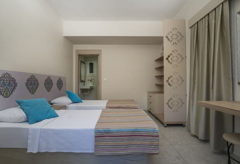 스탠다드 트리플 룸, Paloma Family Club