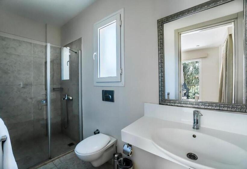 스탠다드 트리플 룸, Paloma Family Club